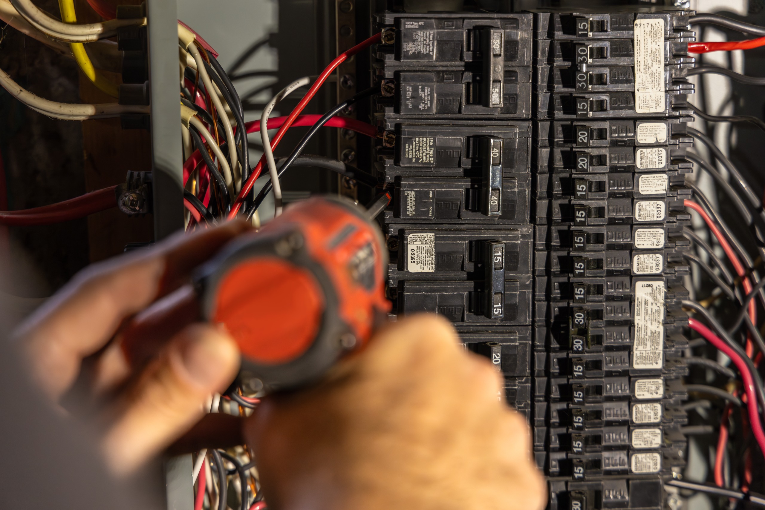 Elektrotechnisch Assemblage medewerker